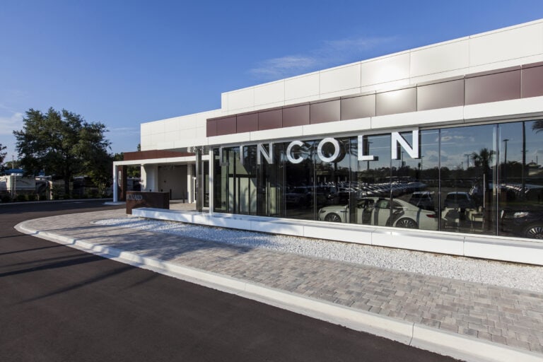 Bozard Lincoln Dealership