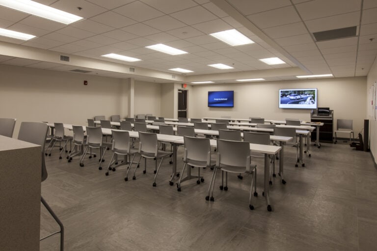 Bozard Lincoln Dealership