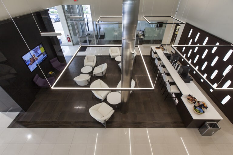 Bozard Lincoln Dealership