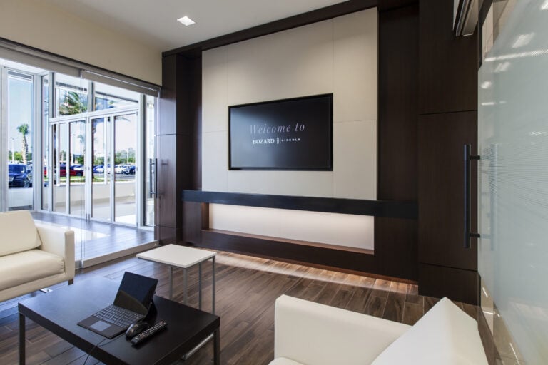 Bozard Lincoln Dealership